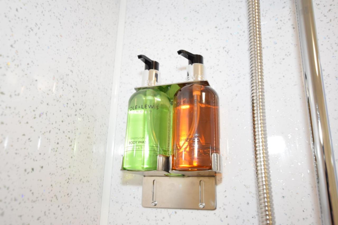 Silver Key Apartments III インヴァネス エクステリア 写真